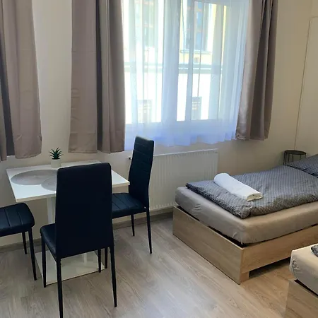 Apartment Silver Shine *
